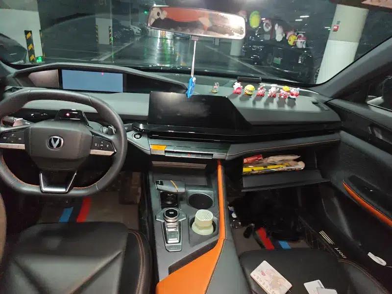 Changan UNI-V 2022 1.5T Premium Edition — миниатюра 10