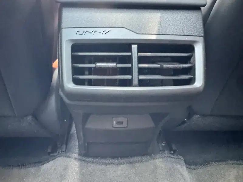 Changan UNI-V 2023 2.0T Leading Speed Edition — миниатюра 11