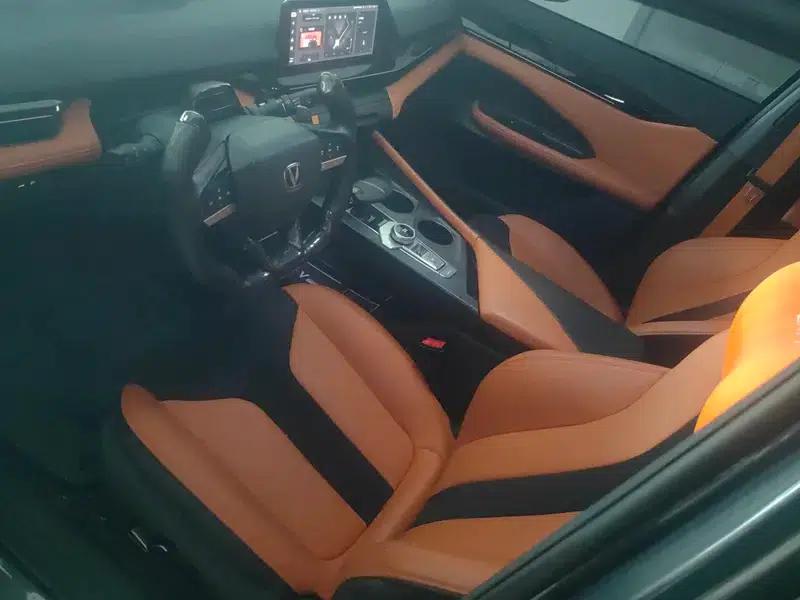 Changan UNI-V 2023 1.5T Sport Edition — миниатюра 7