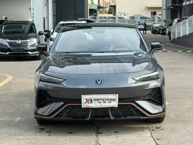 Changan UNI-V 2025 Model, Third Generation, 2.0T Sport Edition — миниатюра 2