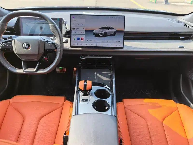 Changan UNI-V 2025 Model, Third Generation, 2.0T Sport Edition — миниатюра 10