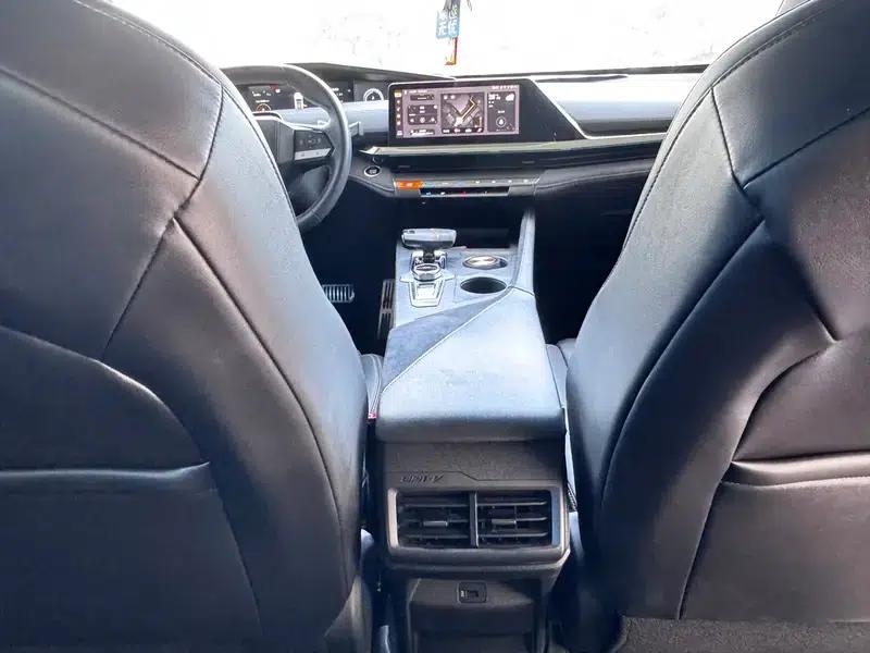 Changan UNI-V 2022 1.5T Sport Edition — миниатюра 14