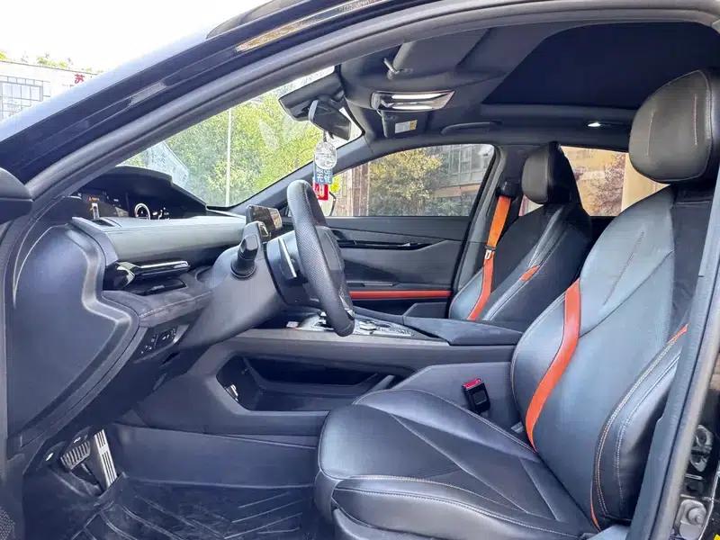 Changan UNI-V 2022 1.5T Sport Edition — миниатюра 16