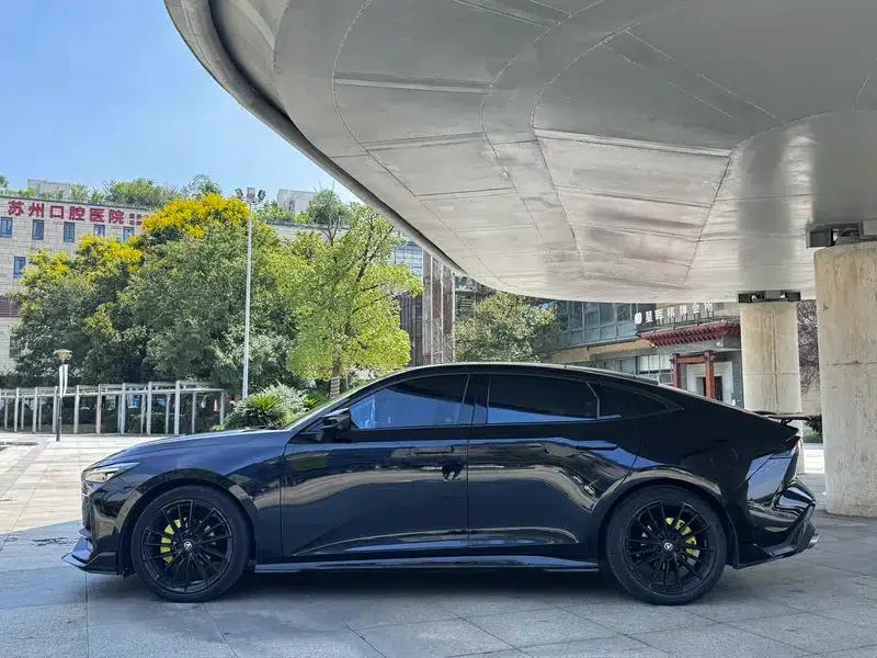 Changan UNI-V 2022 1.5T Sport Edition — миниатюра 4