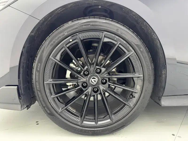 Changan UNI-V 2025 1.5T 500Bar Black Warrior Edition — миниатюра 9