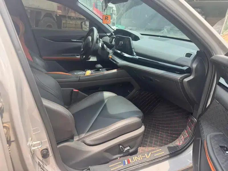 Changan UNI-V 2023 1.5T Premium Edition — миниатюра 7