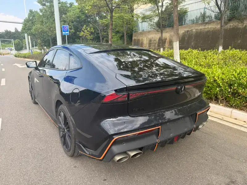 Changan UNI-V 2023 1.5T Premium Edition — миниатюра 4