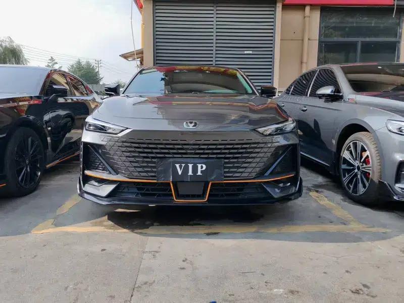 Changan UNI-V 2023 1.5T Sport Edition — миниатюра 2