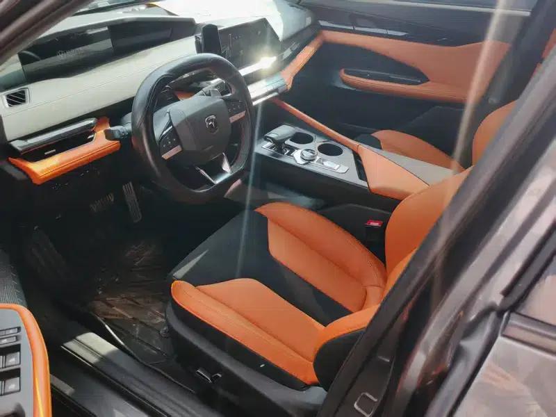 Changan UNI-V 2023 1.5T Sport Edition — миниатюра 13