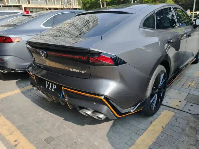Changan UNI-V 2023 1.5T Sport Edition — миниатюра 4