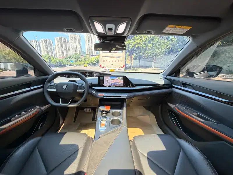 Changan UNI-V 2022 1.5T Sport Edition — миниатюра 8