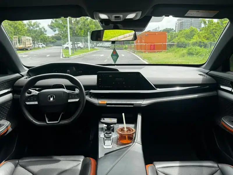 Changan UNI-V 2023 1.5T Premium Edition — миниатюра 14