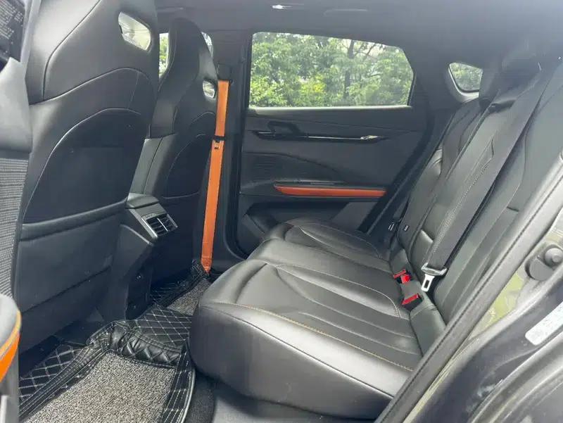 Changan UNI-V 2023 1.5T Premium Edition — миниатюра 21