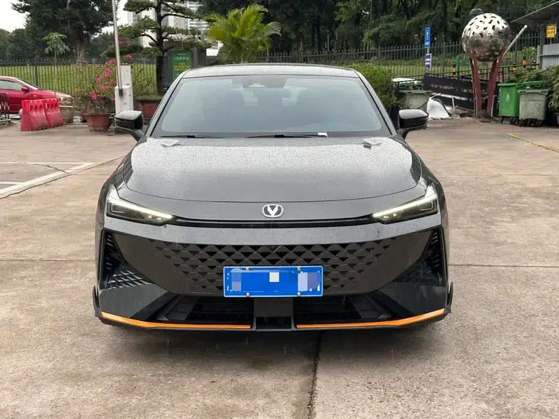 Changan UNI-V 2024 1.5T Premium Sport — миниатюра 2