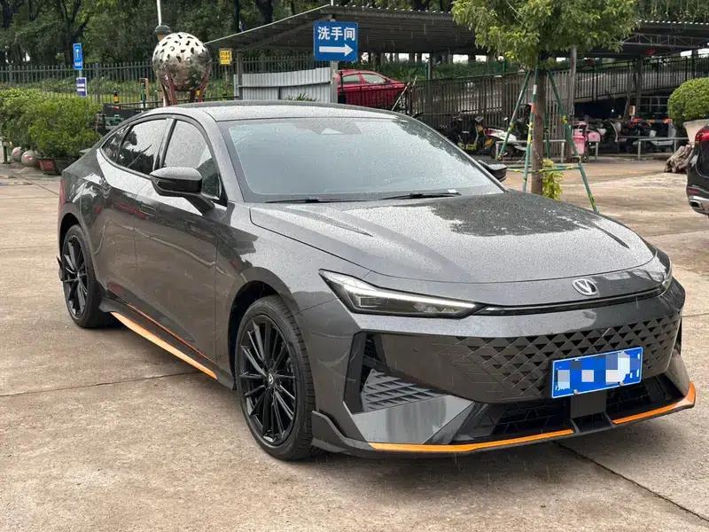 Changan UNI-V 2024 1.5T Premium Sport — миниатюра 3