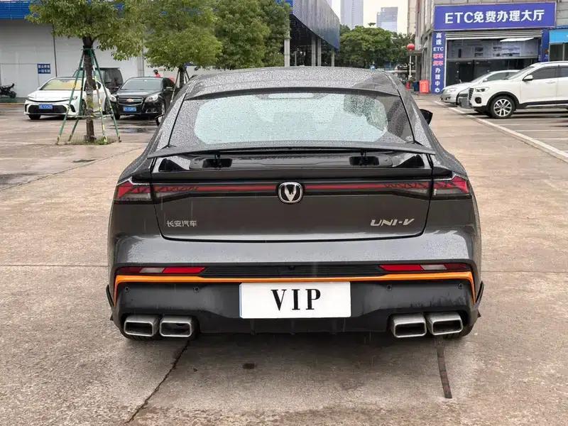 Changan UNI-V 2024 1.5T Premium Sport — миниатюра 5