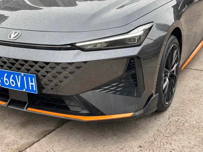 Changan UNI-V 2024 1.5T Premium Sport — миниатюра 7