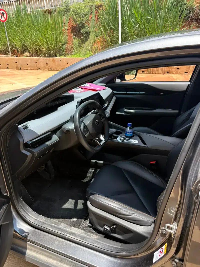 Changan UNI-V 2022 1.5T Smart Navigation Edition — миниатюра 8