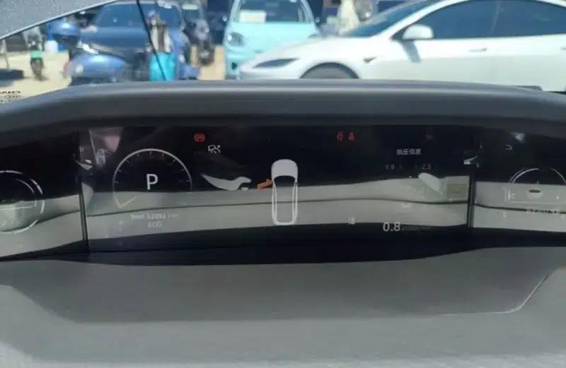 Changan UNI-V 2022 1.5T Premium Edition — миниатюра 8