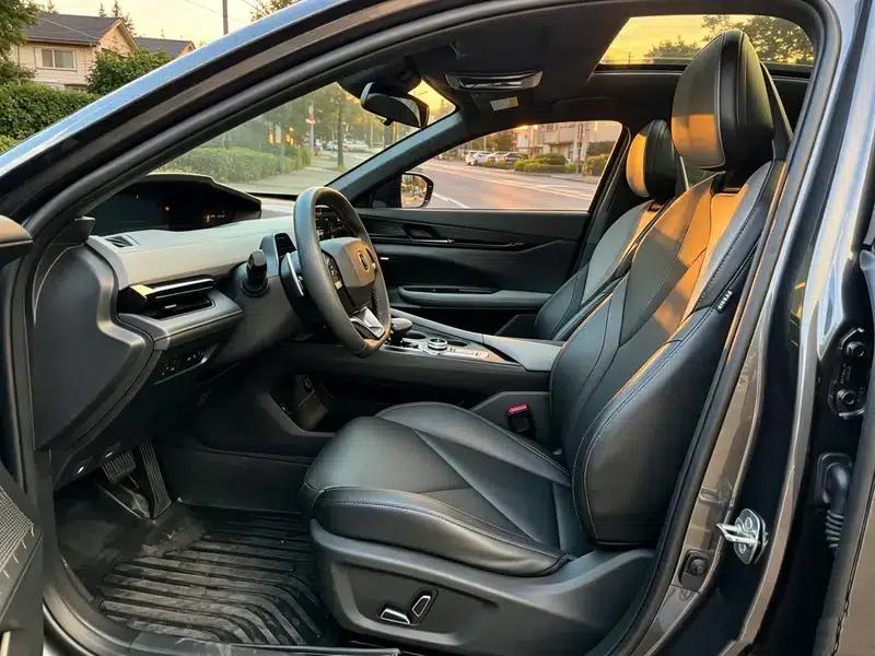 Changan UNI-V 2022 1.5T Premium Edition — миниатюра 9