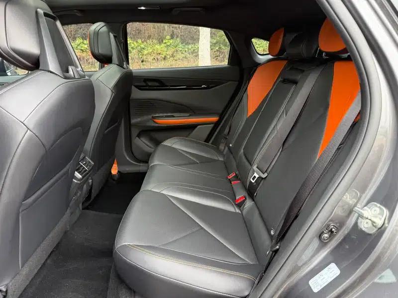 Changan UNI-V 2022 1.5T Premium Edition — миниатюра 12