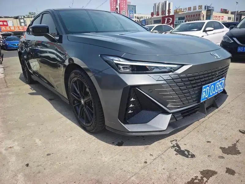 Changan UNI-V 2022 1.5T Smart Navigation Edition — миниатюра 3