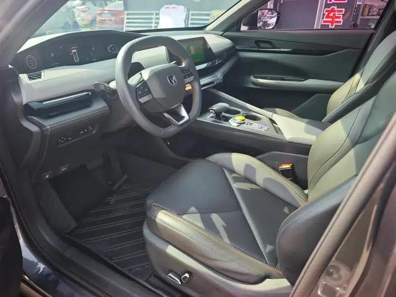 Changan UNI-V 2022 1.5T Smart Navigation Edition — миниатюра 7