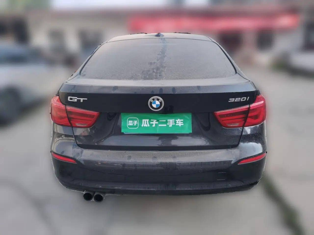 BMW 3 Series GT 2017 320i Sport Edition — миниатюра 5
