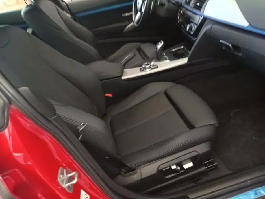 BMW 3 Series GT 2018 320i M Sport Edition — миниатюра 19