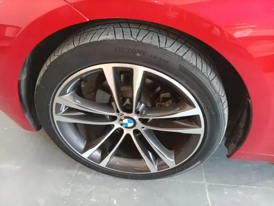 BMW 3 Series GT 2018 320i M Sport Edition — миниатюра 10