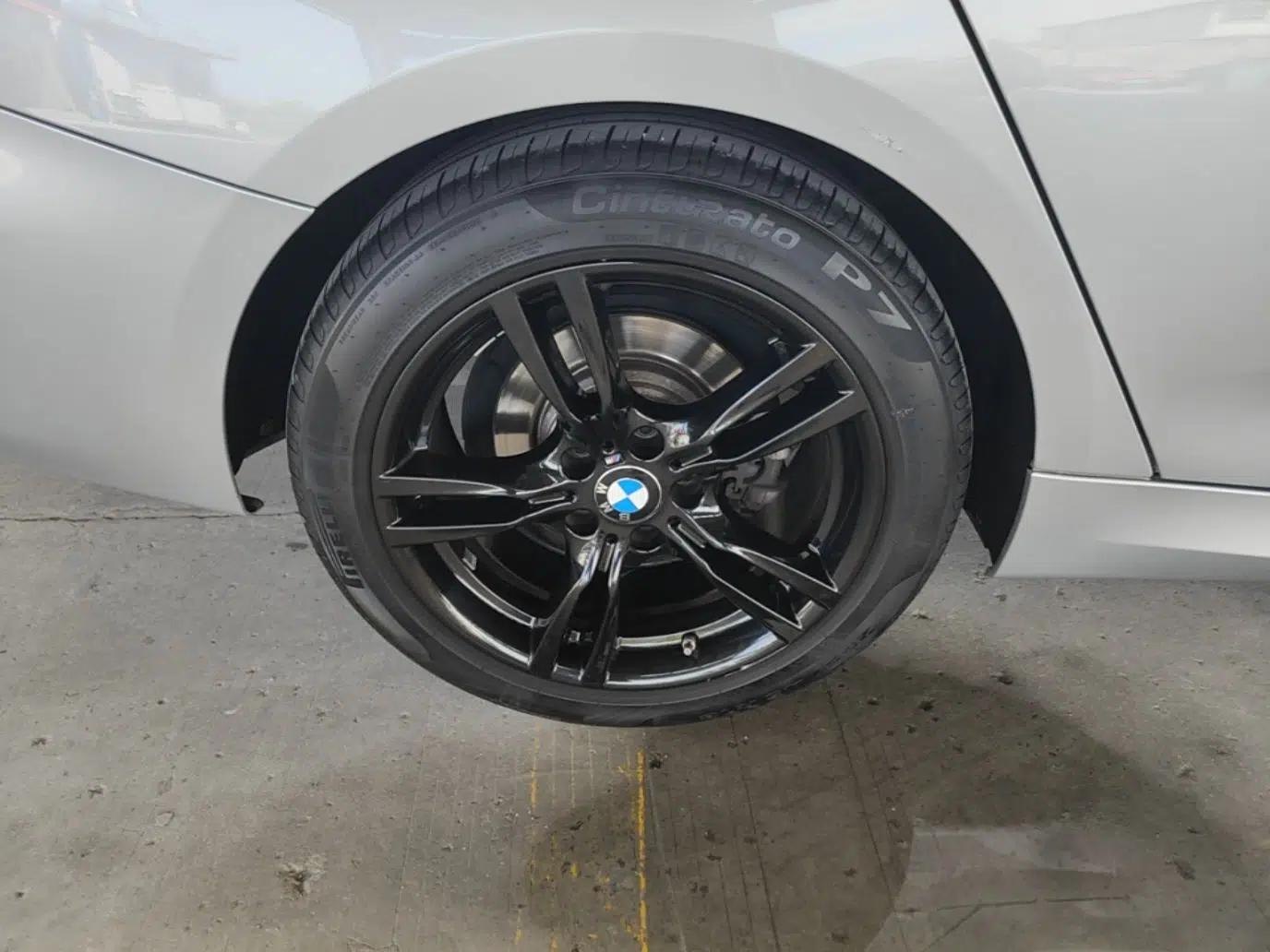 BMW 3 Series GT 2019 320i M Sport Night Edition — миниатюра 11