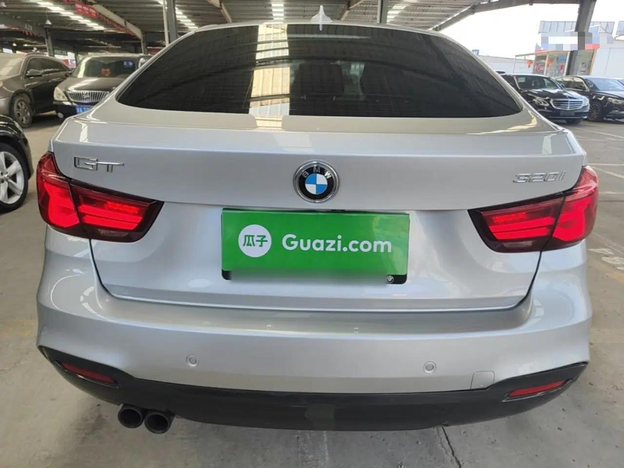 BMW 3 Series GT 2019 320i M Sport Night Edition — миниатюра 5