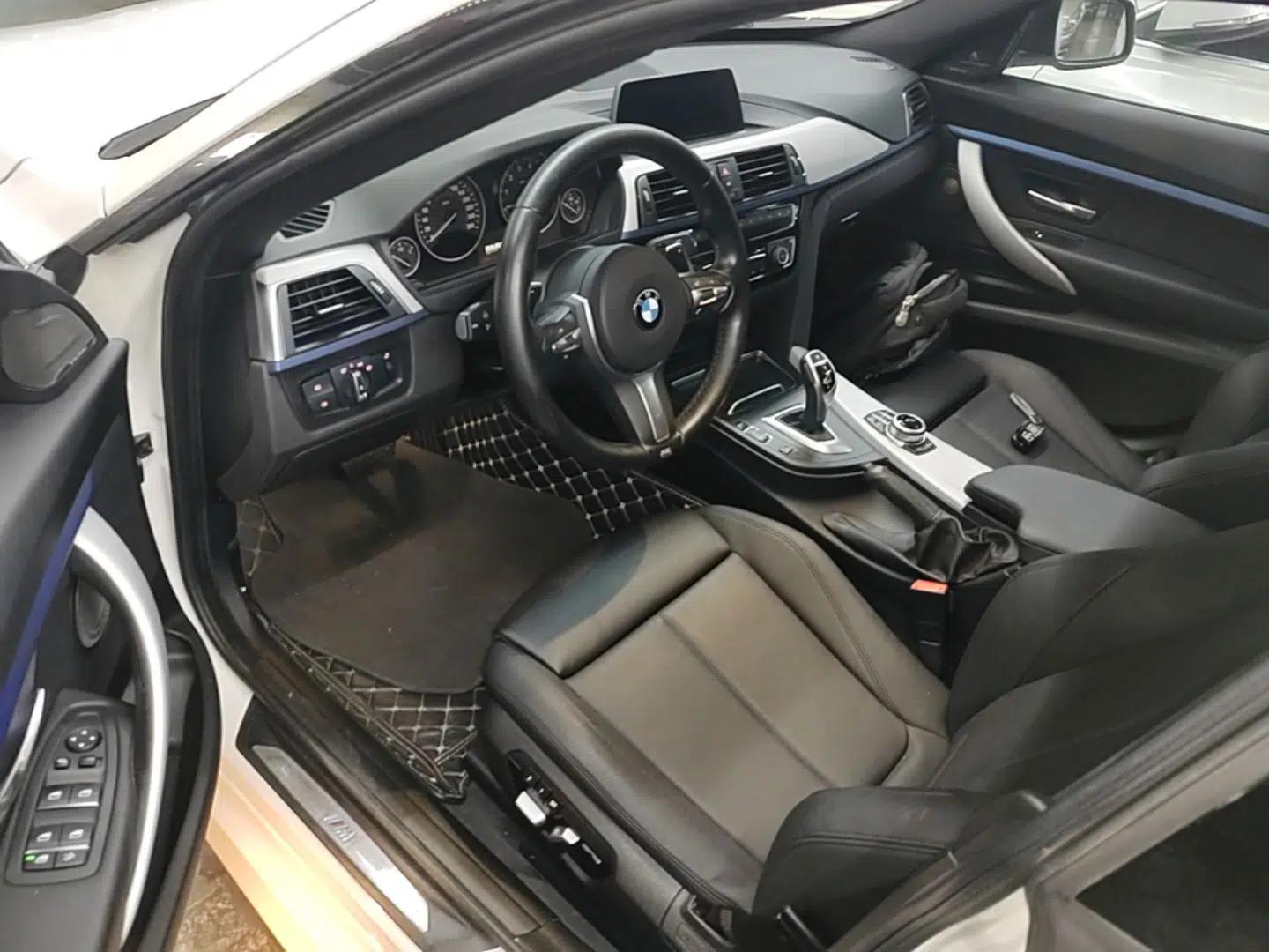 BMW 3 Series GT 2018 320i M Sport Edition — миниатюра 18