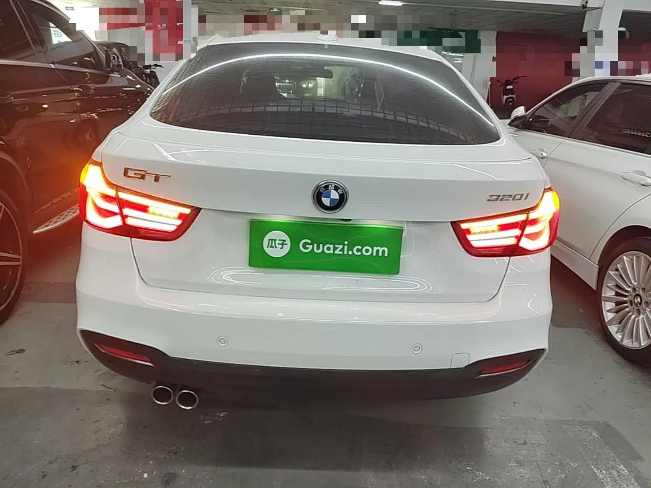 BMW 3 Series GT 2018 320i M Sport Edition — миниатюра 5