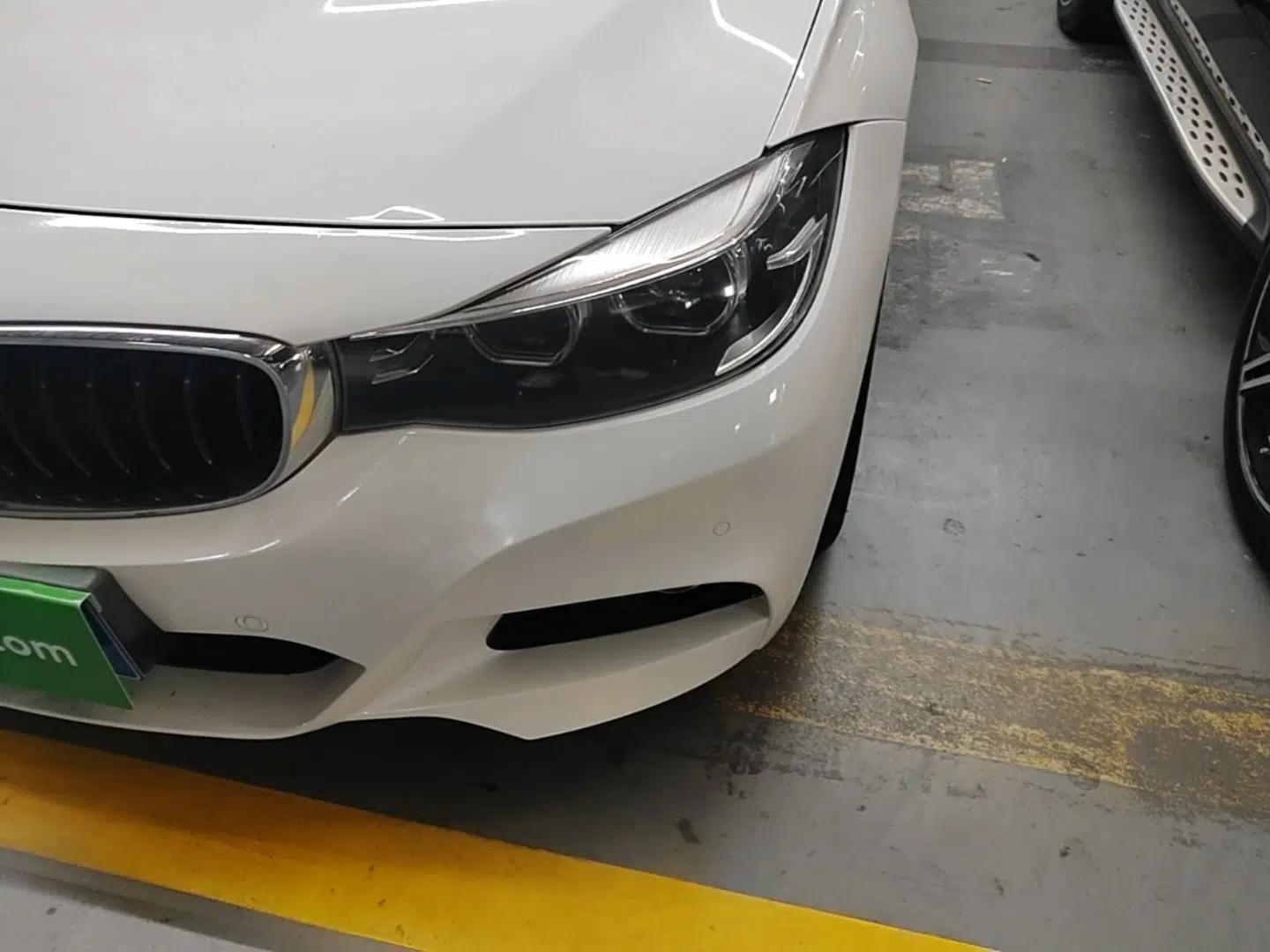 BMW 3 Series GT 2018 320i M Sport Edition — миниатюра 8