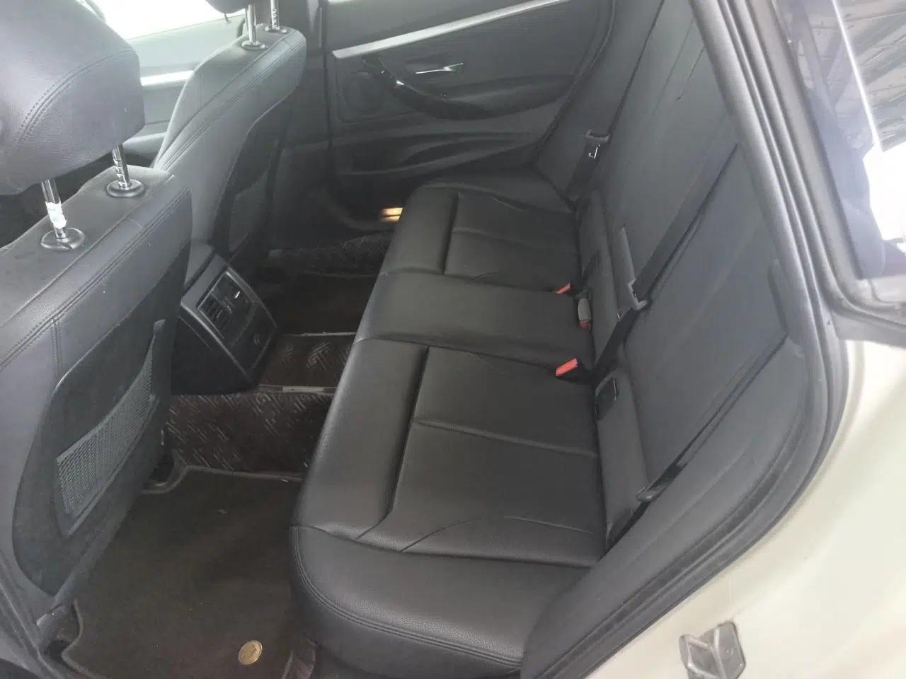 BMW 3 Series GT 2020 320i M Sport Package — миниатюра 17