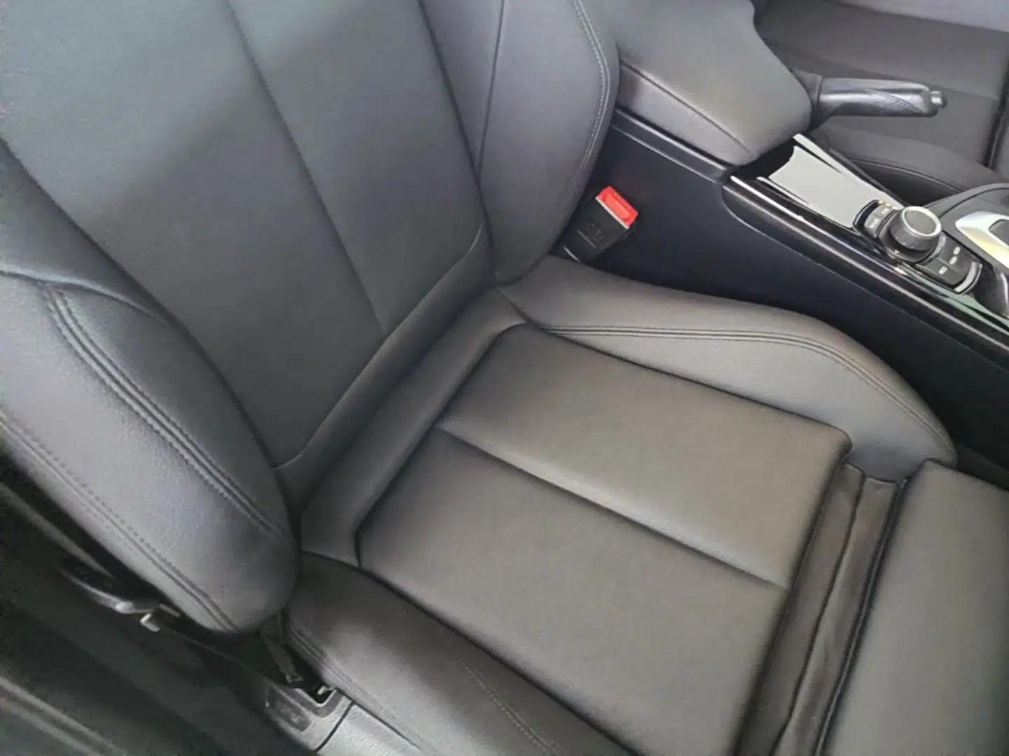 BMW 3 Series GT 2018 320i Sport Edition — миниатюра 19
