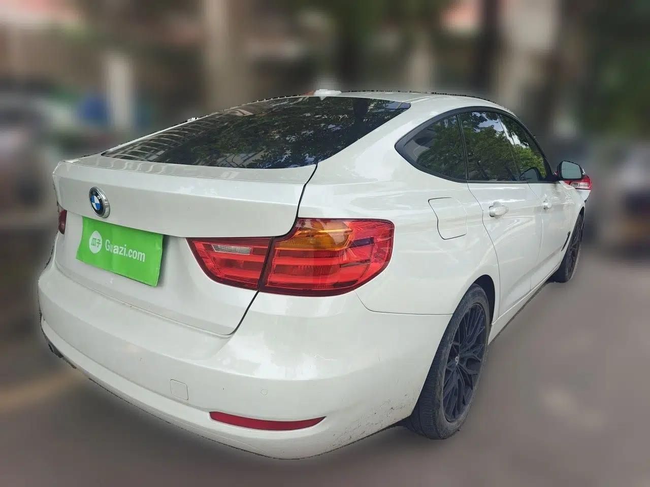 BMW 3 Series GT 2016 320i Fashion Model — миниатюра 6