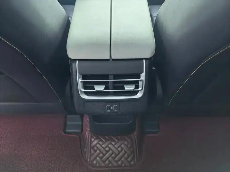 Changan CS75 PLUS 2023 Model, Third Generation, 1.5T Automatic Premium Edition — миниатюра 7