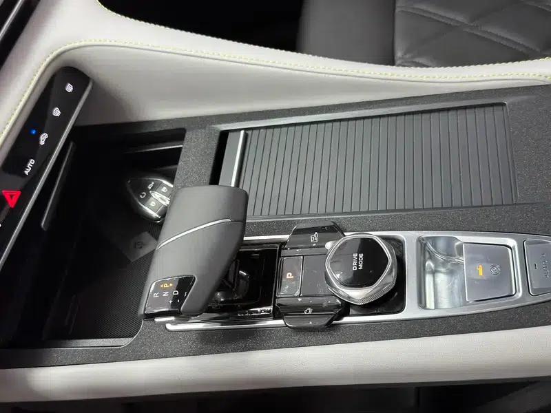 Changan CS75 PLUS 2023 Model, Third Generation, 1.5T Automatic Luxury Edition — миниатюра 15