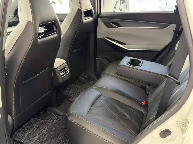 Changan CS75 PLUS 2023 Model, Third Generation, 1.5T Automatic Luxury Edition — миниатюра 17