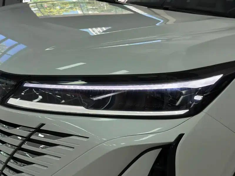 Changan CS75 PLUS 2023 Model, Third Generation, 1.5T Automatic Luxury Edition — миниатюра 7