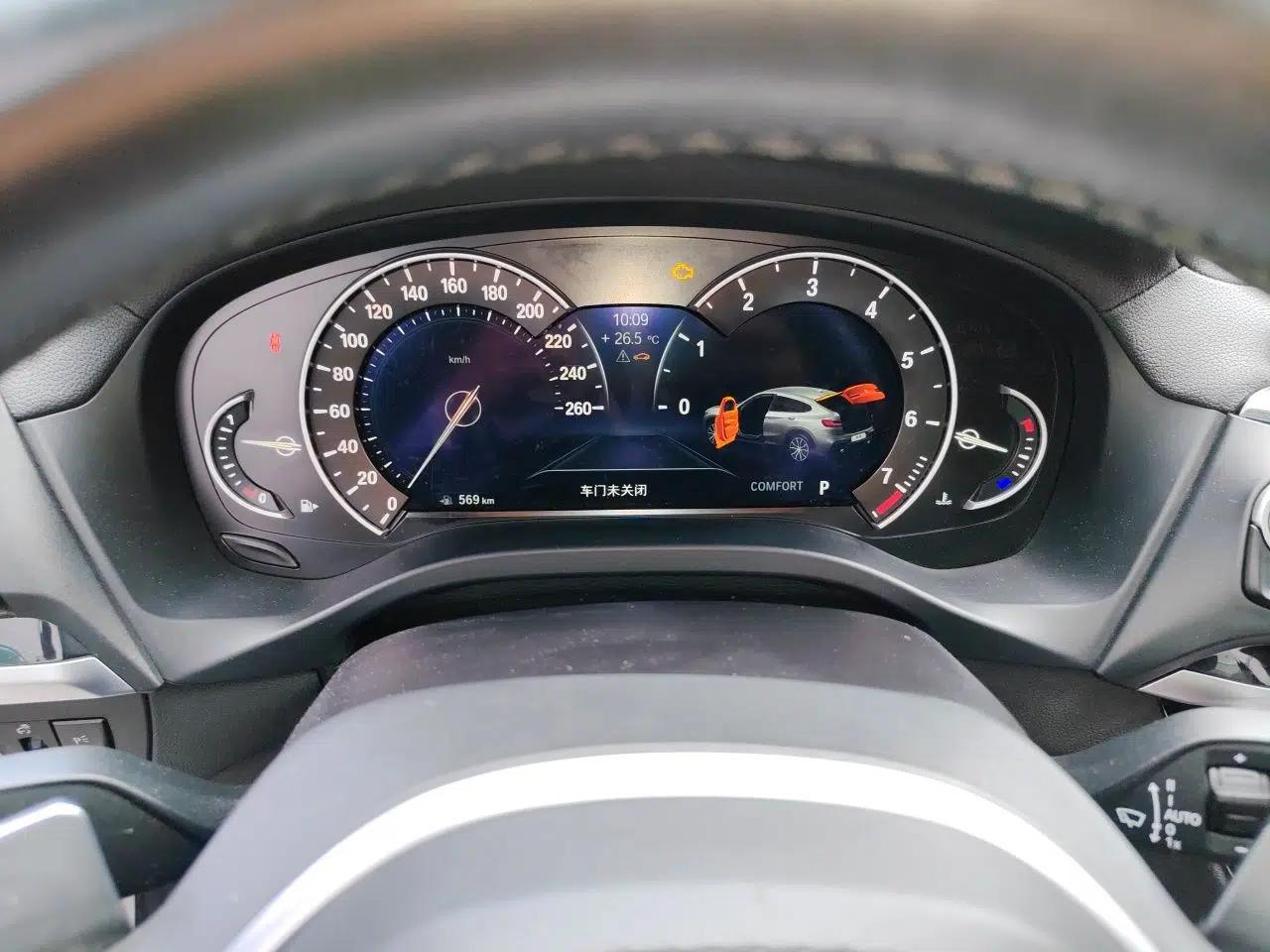 BMW X4 2019 xDrive25i M Sport Package — миниатюра 11