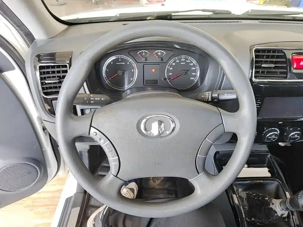 Wingle 5 2013 2.0T European Edition 2WD Elite 6MT Double Cab GW4D20B — миниатюра 11