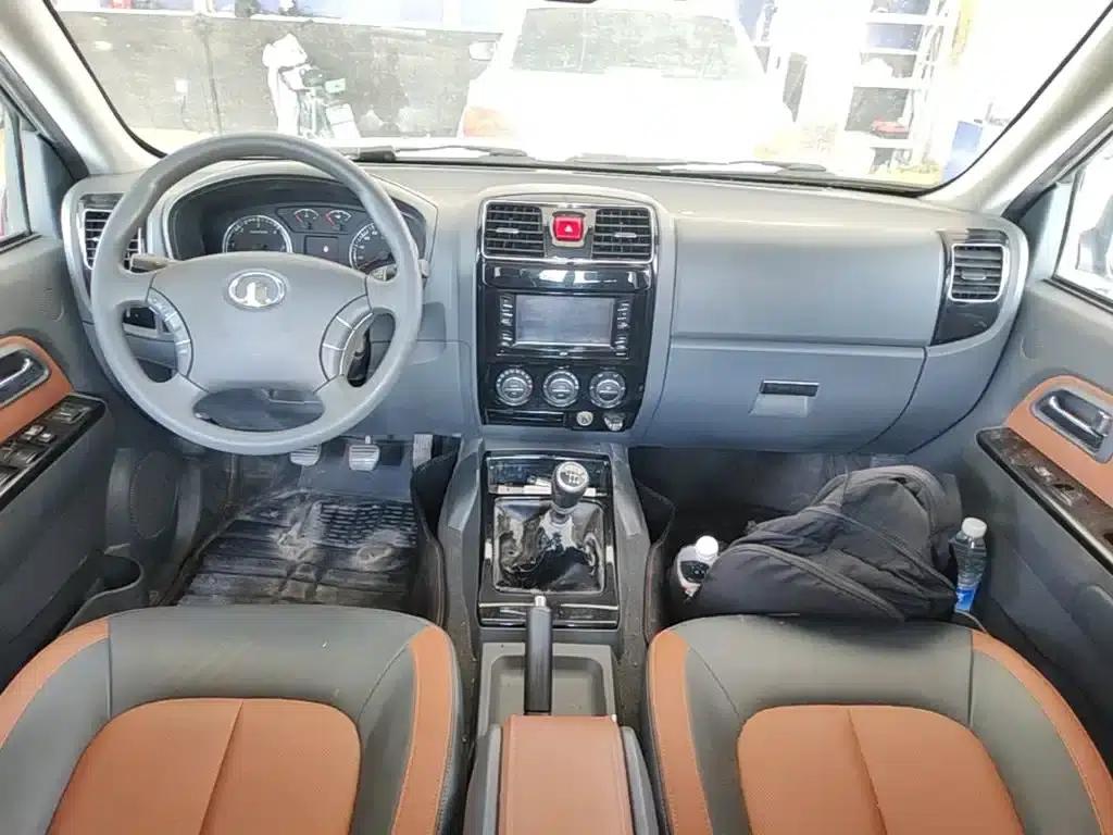Wingle 5 2013 2.0T European Edition 2WD Elite 6MT Double Cab GW4D20B — миниатюра 10