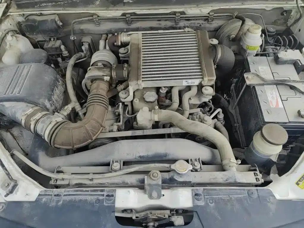 Wingle 5 2013 2.8T European Edition 2WD Elite Model with Double Cab (GW2.8TC) — миниатюра 17