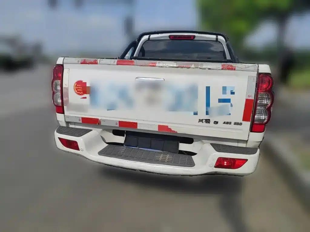 Wingle 5 2013 2.8T European Edition 2WD Elite Model with Double Cab (GW2.8TC) — миниатюра 4