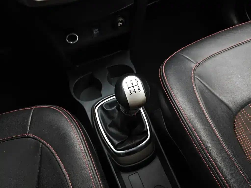 Great Wall M4 2012 1.5L Manual Deluxe Edition — миниатюра 13