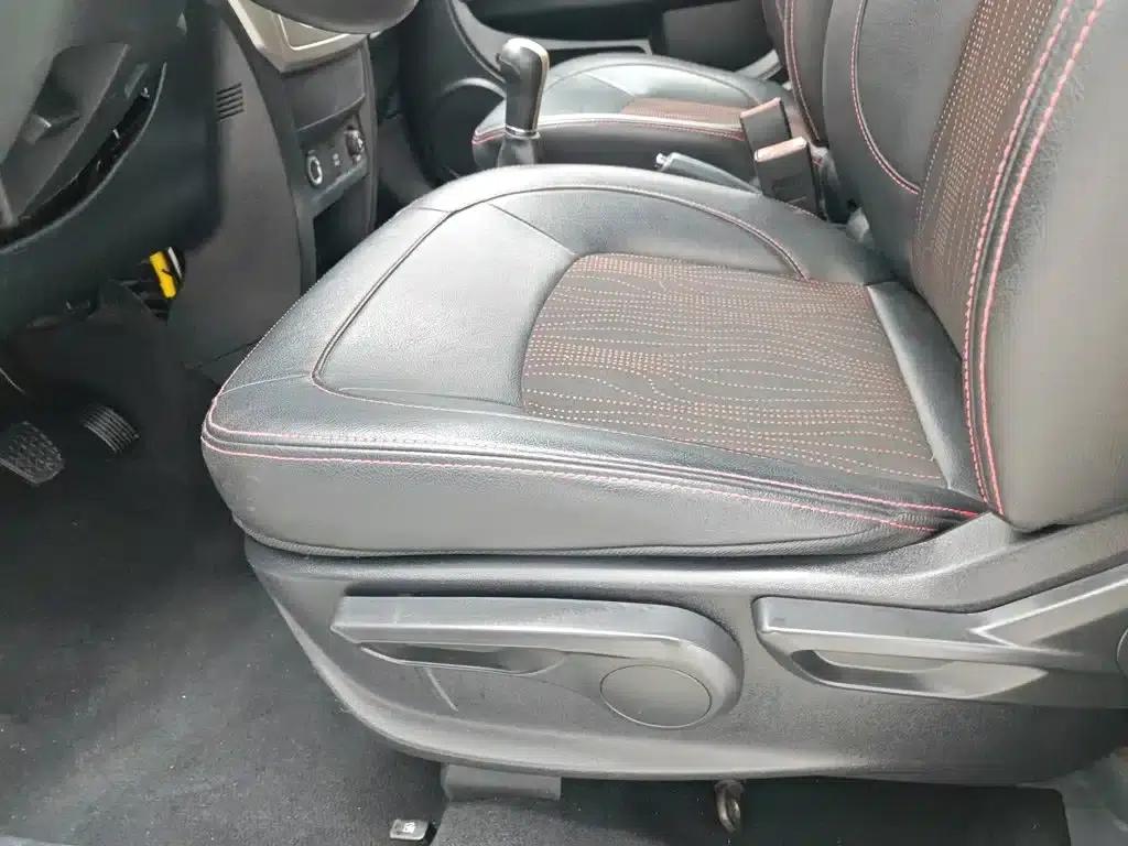 Great Wall M4 2012 1.5L Manual Deluxe Edition — миниатюра 20