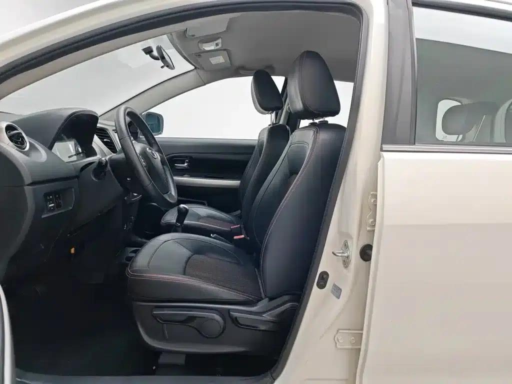 Great Wall M4 2012 1.5L Manual Deluxe Edition — миниатюра 10